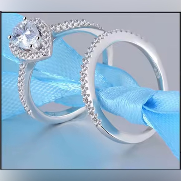 NIB S925 Sterling Silver & CZ Diamond Teardrop Engagement Wedding Ring Set - Picture 8 of 11